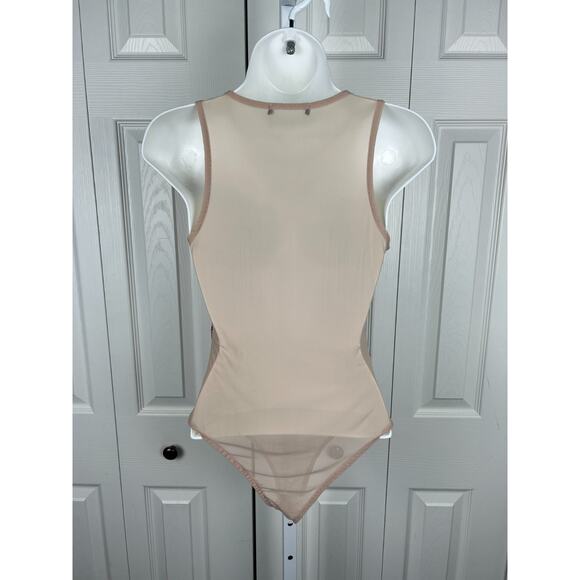 Sheer Nude Sleeveless Bodysuit Applied Rose Applique on Chest Bust 28 (XXS) - Picture 6 of 8